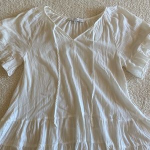 Por Les Femmes light weight linen beach cover up